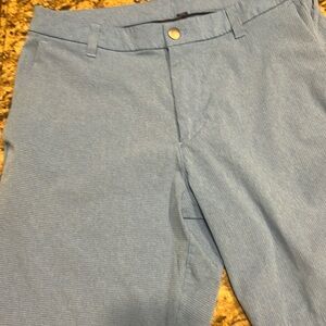 Lululemon shorts size 33